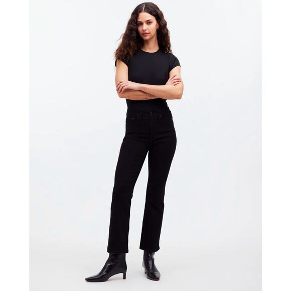 Madewell Denim - NWT Madewell Petite Kick Out Crop Jeans In Black Size 25P